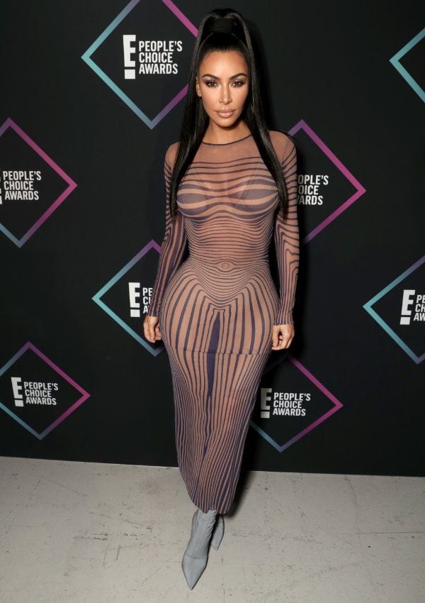 Kim Kardashian con vestido transparente de Jean Paul Gaultier