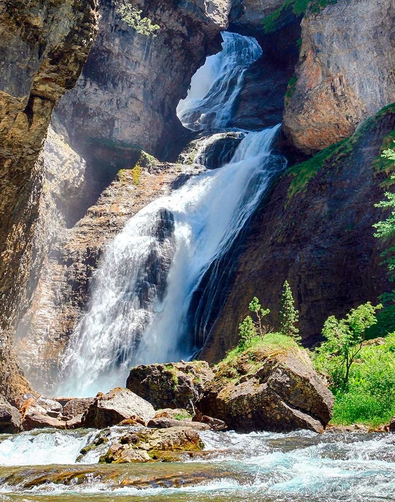 cascada estrecho 3a