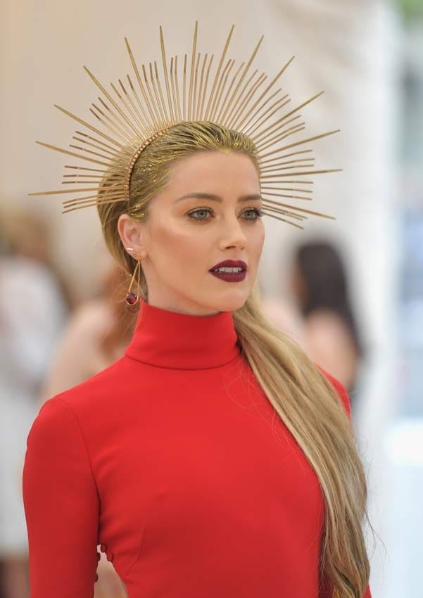 amber_heard_met_a