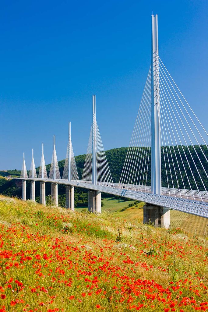 millau viaducto shutterstock32183998