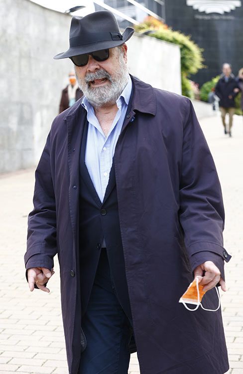 Antonio Resines en la capilla ardiente de Juan Diego