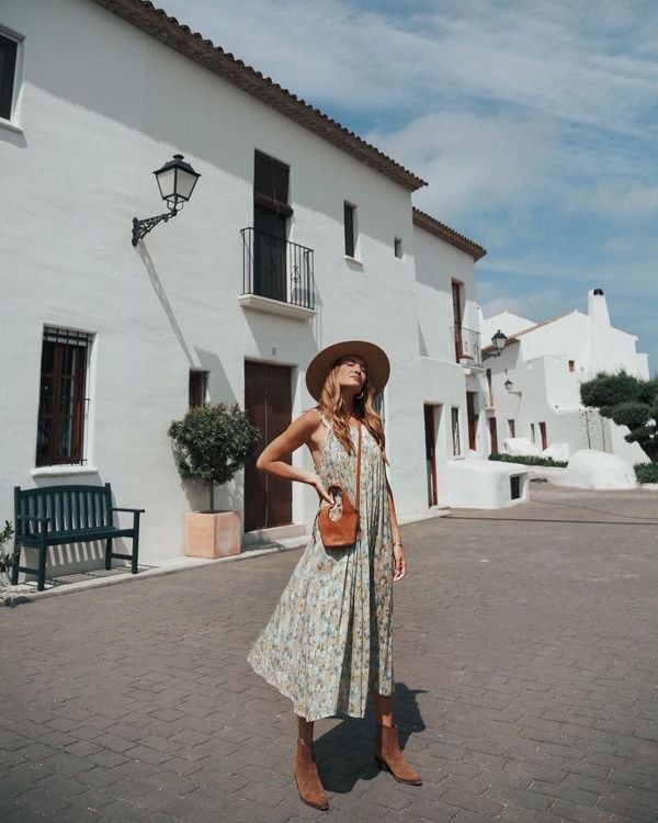 vestidos flores bajitas