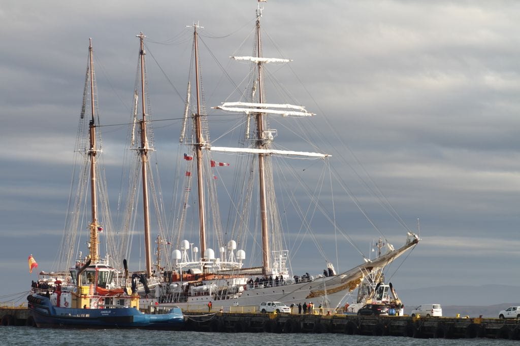 La princesa Leonor llega con el Juan Sebastián de Elcano a Punta Arenas (Chile) 