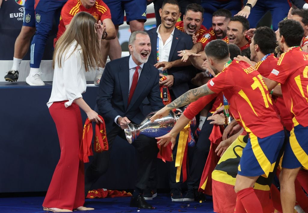 La infanta Sofía con el rey Felipe VI en la final de la Eurocopa 2024