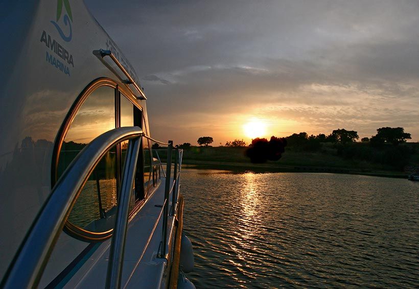 Alqueva-lago-alentejo-portugal