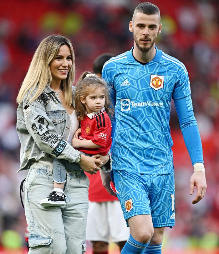 Edurne y David de Gea con su hija Yanay