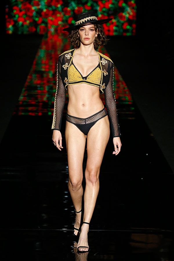 andres sarda 4z