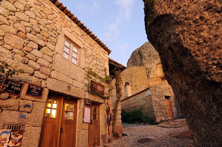 Monsanto-portugal-calles