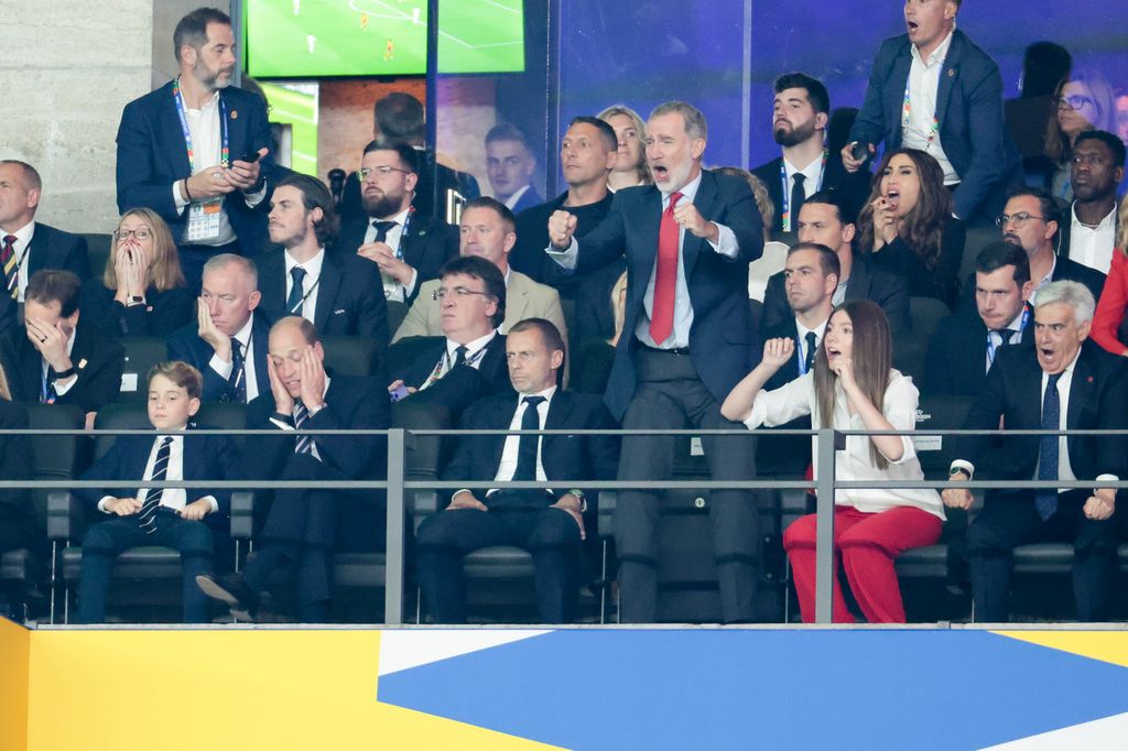 Rey Felipe VI, infanta Sofía, Guillermo de Inglaterra y el príncipe George en la final de la Eurocopa el 14 de julio de 2024