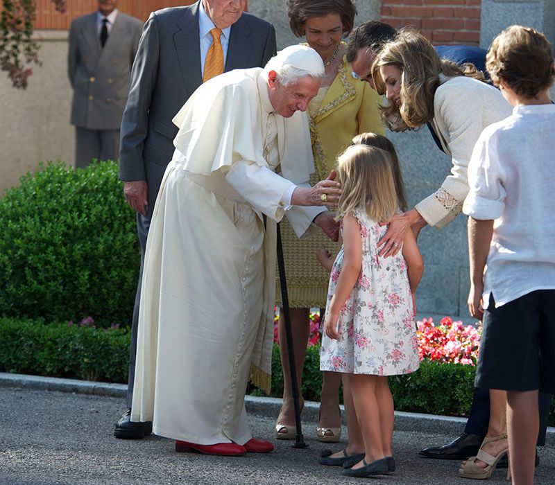 Princesas con Benedicto XVI