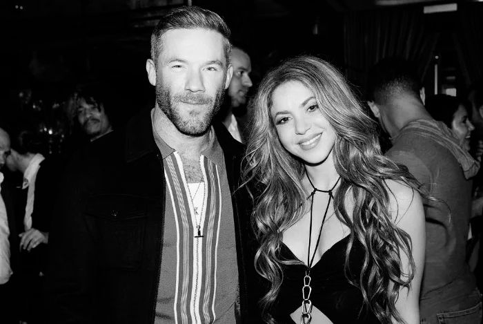 Shakira con el deportista Julian Edelman, con quien se la relaciona