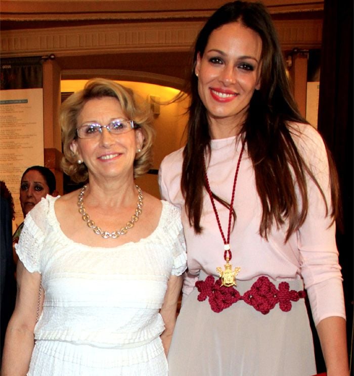 Eva González y su madre