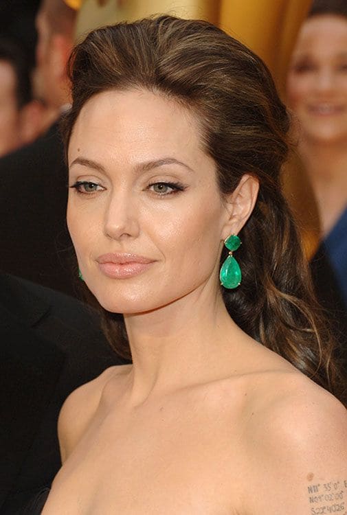 Angelina jolie