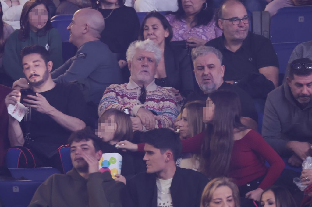 Pedro Almodóvar en el concierto de Ana Mena en Madrid el 22 de diciembre de 2024