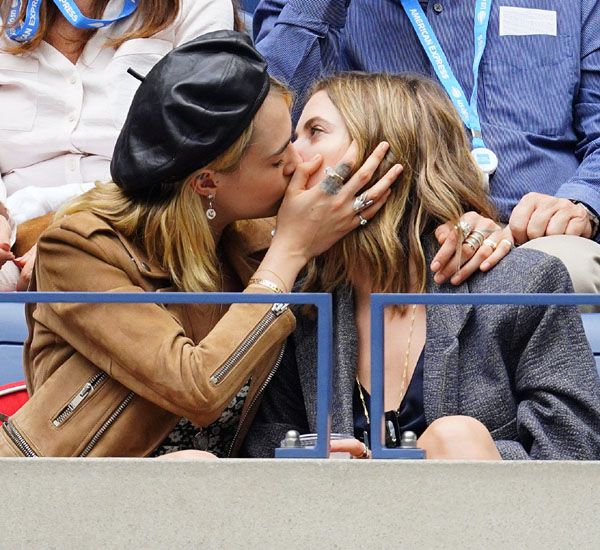 Cara Delevingne y Ashley Benson