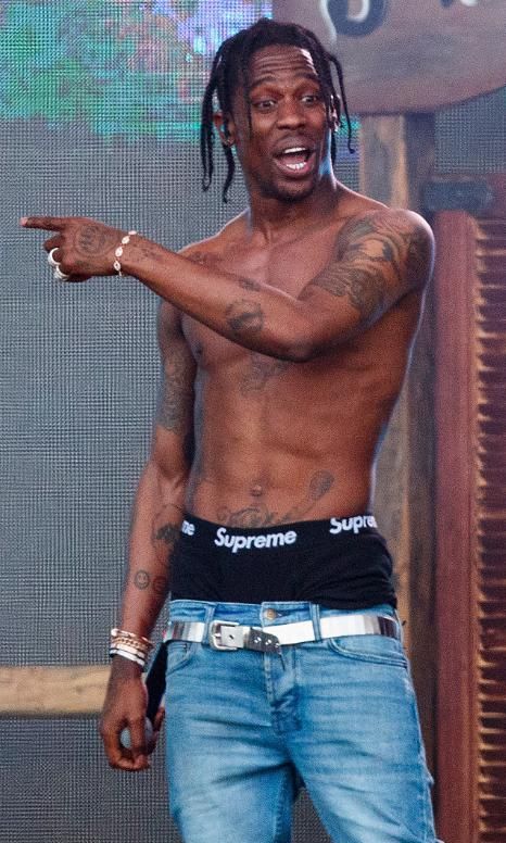 travis scott tatuajes10