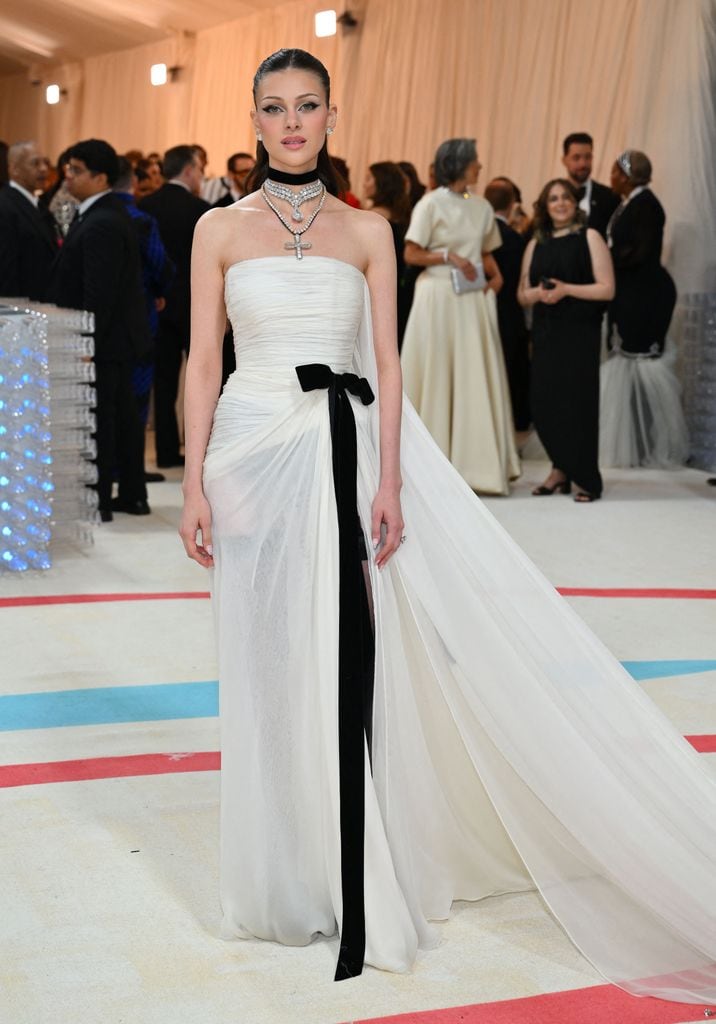 Nicola Peltz en la MET Gala 2023