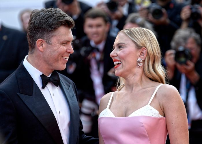 Scarlett Johansson y Colin Jost en Cannes