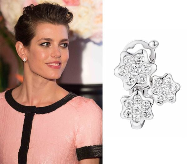 Carlota Casiraghi, embajadora internacional de Montblanc, acudió al evento luciendo varias piezas de Alta Joyería Montblanc. En la imagen, los pendientes Pluie d’Etoiles de la firma
