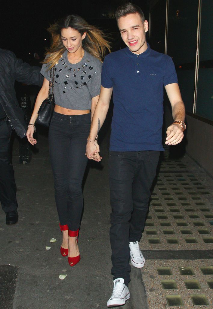 Danielle Peazer y Liam Payne paseando por Londres en 2013