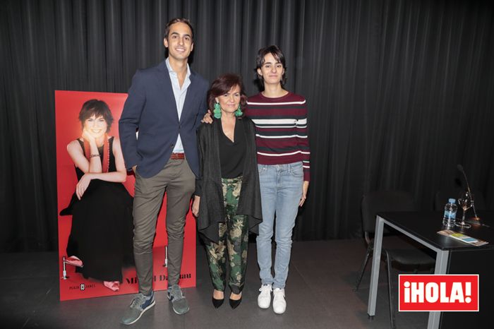 Los hijos de Concha García Campoy, arropados en la presentación del libro sobre su madre