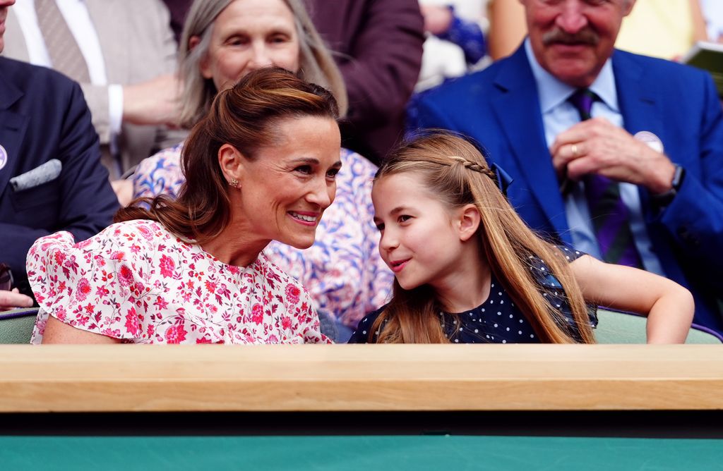 La princesa Charlotte con su tía, Pippa Middleton, en Wimbledon 2024