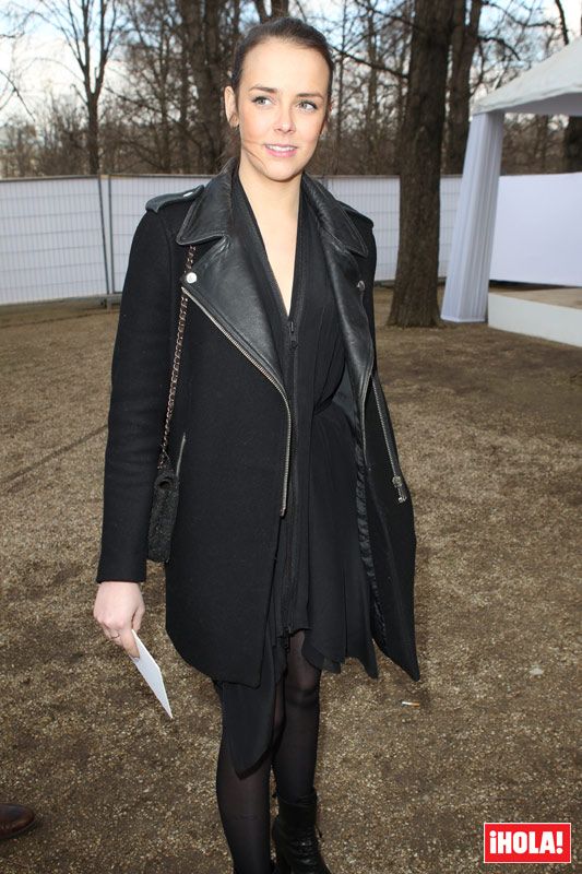 Pauline Ducruet a la entrada de un desfile en Paris, en el año 2014
