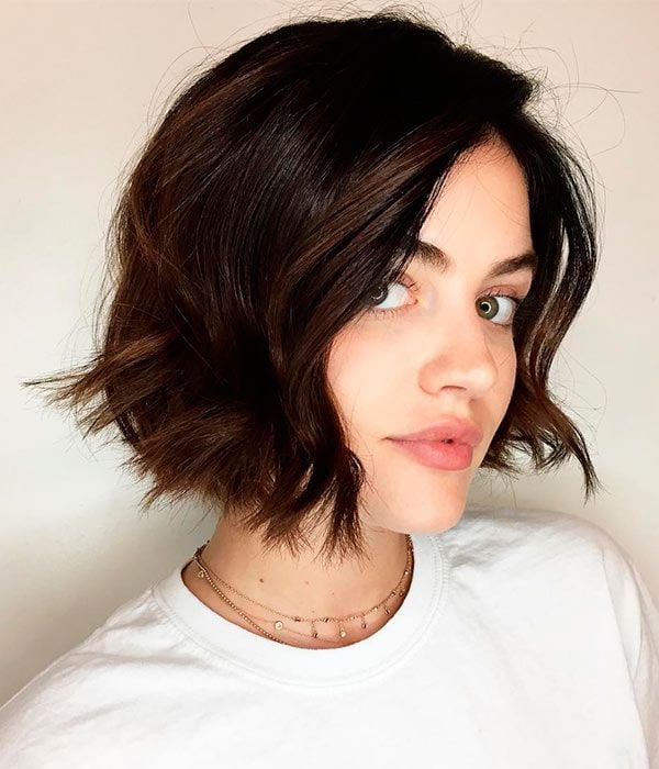 short_bob_lucy_hale_chris_web_1a