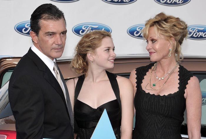 Antonio Banderas y Melanie Griffith con su hija Stella