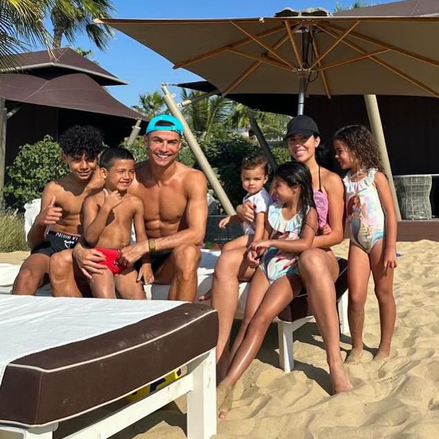 Cristiano Ronaldo y sus hijos