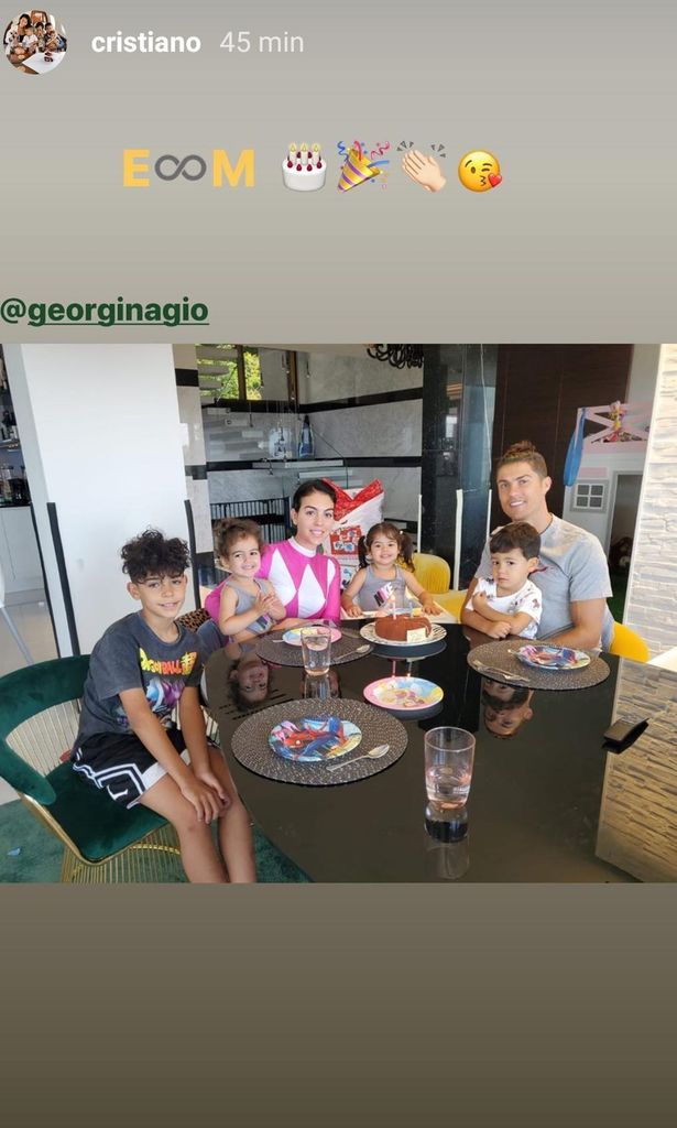 cristiano ronaldo y sus hijos