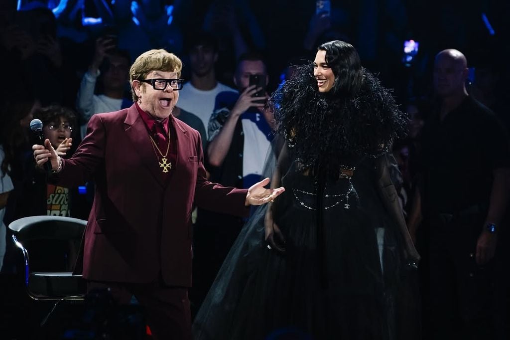 Elton John y Dua Lipa 2024