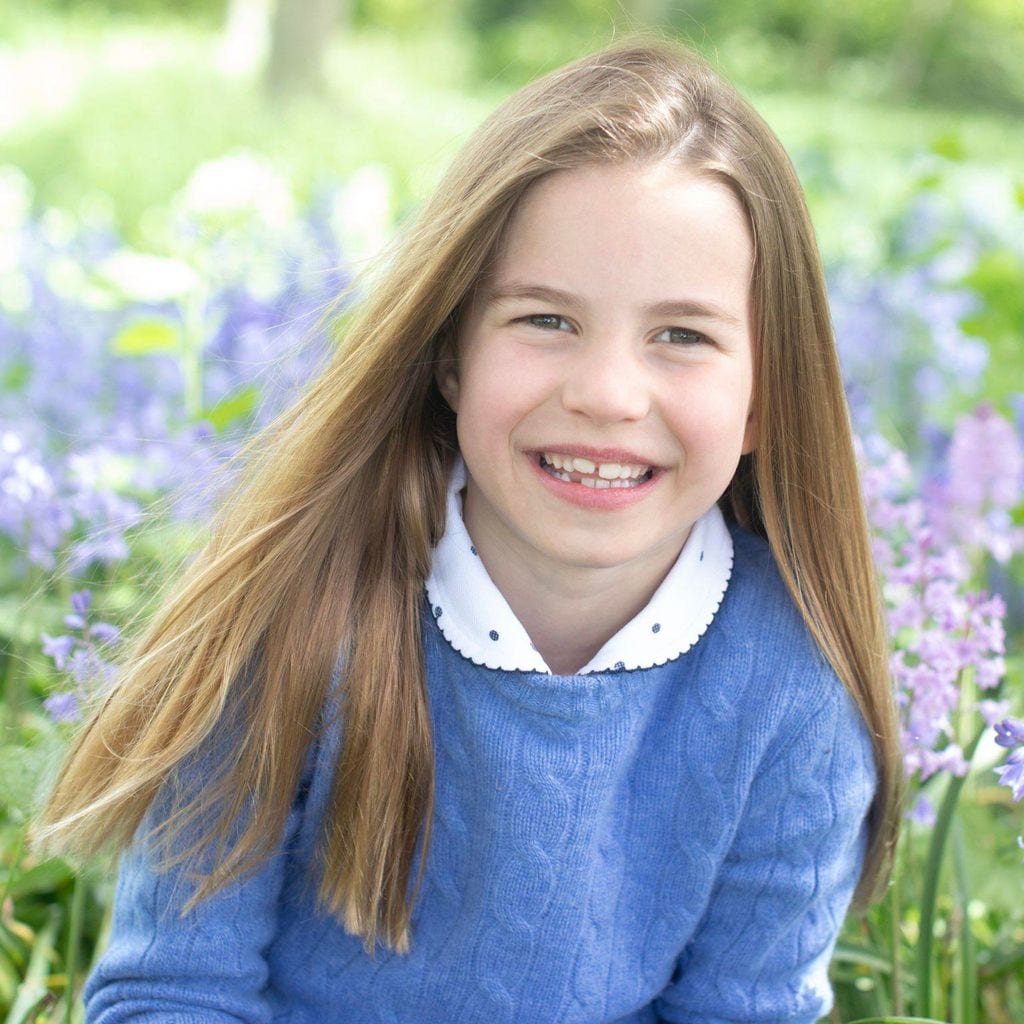 princess charlotte shows off missing tooth in new birthday photos