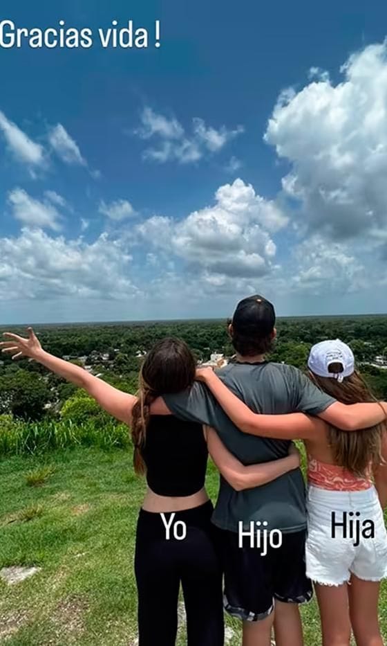 Camila Sodi y sus hijos Jerónimo y Fiona