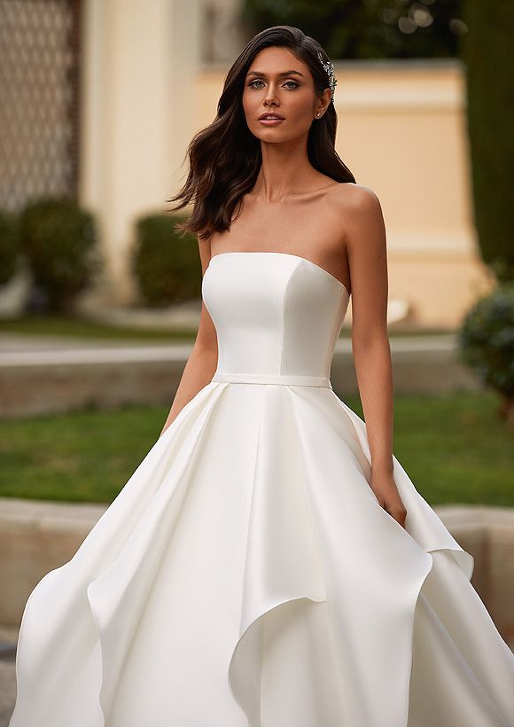 pronovias045