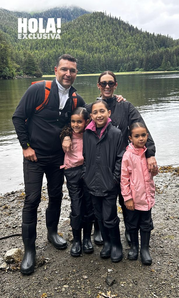 jacky bracamontes y su familia en alaska