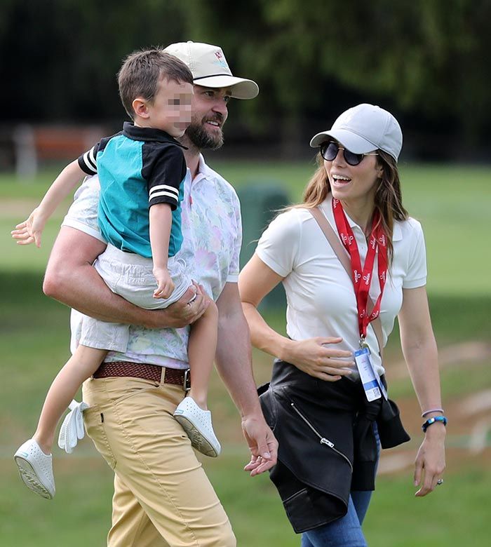 Justin Timberlake y Jessica Biel con su hijo Silas