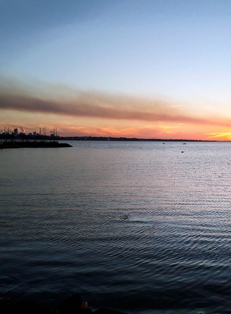 Playa de la ciudad de Encarnación, Paraguay