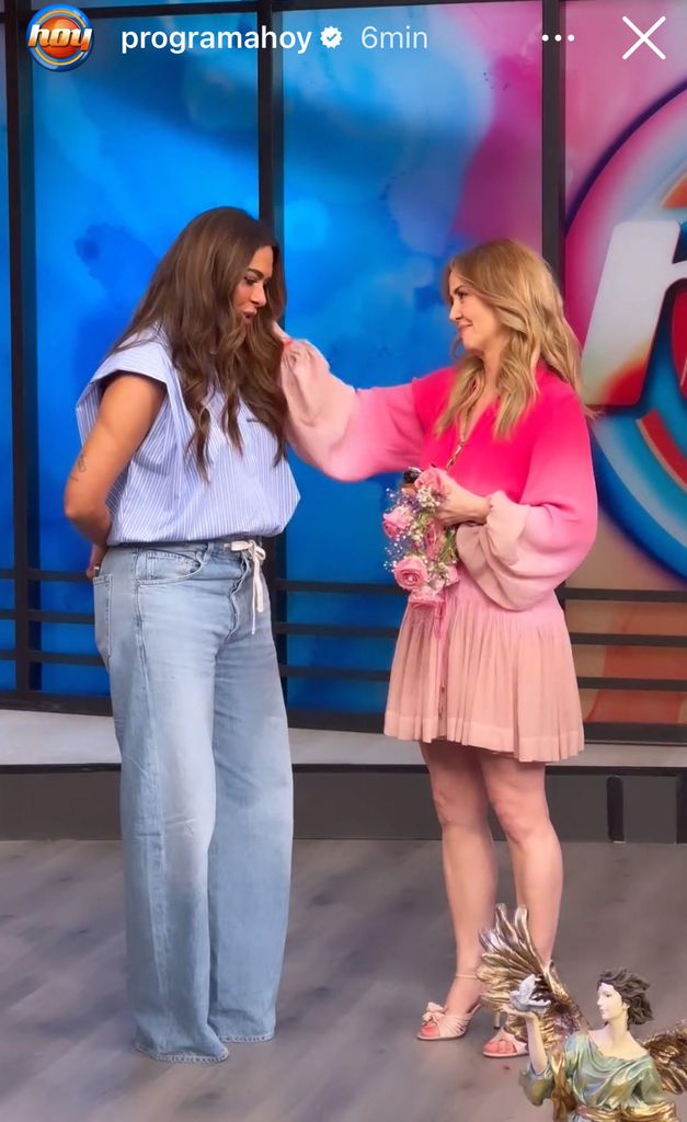 Galilea Montijo consintió a Andrea con un especial regalo.