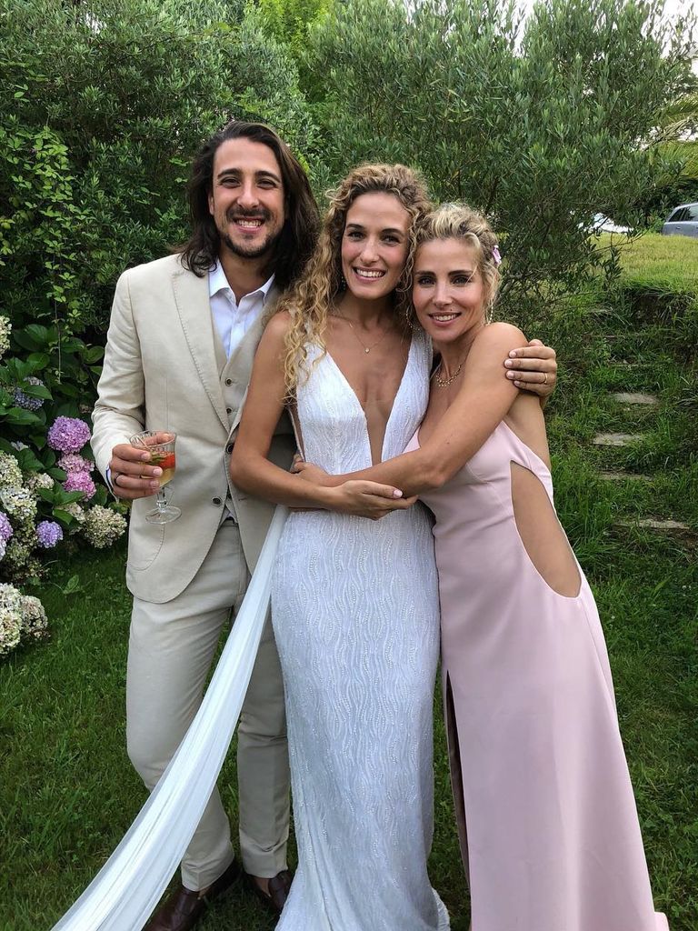 Elsa Pataky en la boda de su hermano Cristian Prieto con Silvia Serra