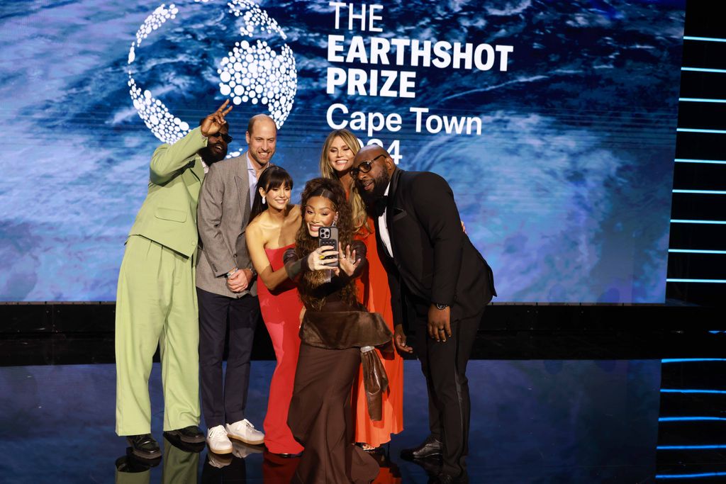 El príncipe William se unió a varias celebridades para los premios 2024 Earthshot Prize 2024.