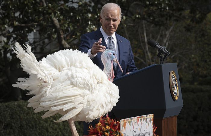 Joe Biden con el pavo 