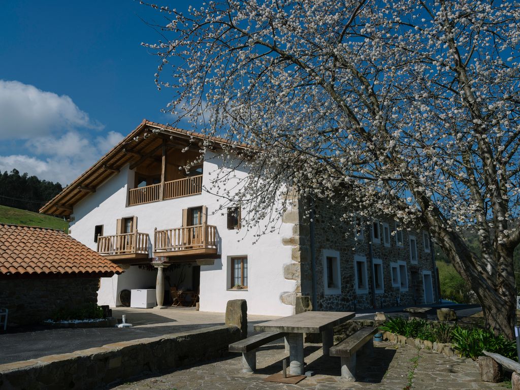 Hotel Nafarrola, Bermeo, Urdaibai, Vizcaya, País Vasco