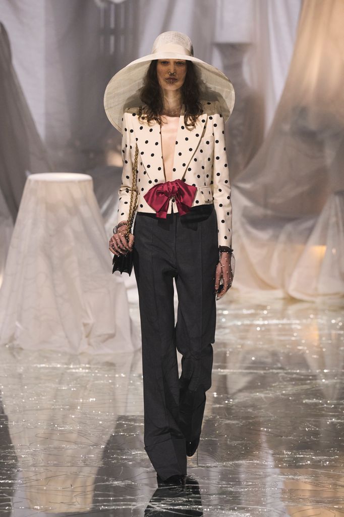 Paris Fashion Week: Valentino Primavera/Verano 2025