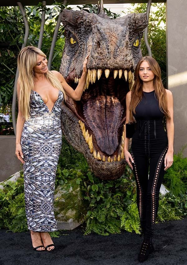 Heidi Klum y Leni Klum en la premier de 'Jurassic World Dominion'