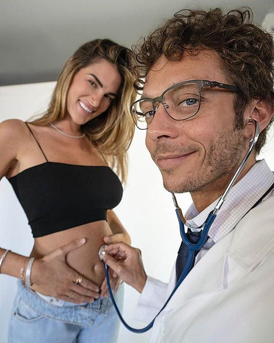 Valentino Rossi y Francesca Sofía Novello