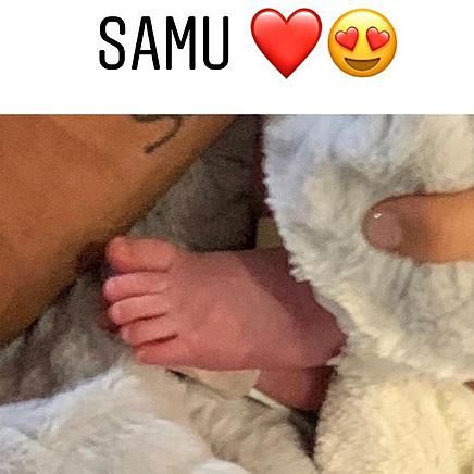 
Shannon de Lima está igual de contenta que James con la llegada de Samuel
