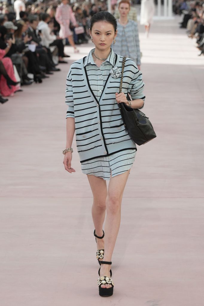 Paris Fashion Week: Chanel Primavera/Verano 2025