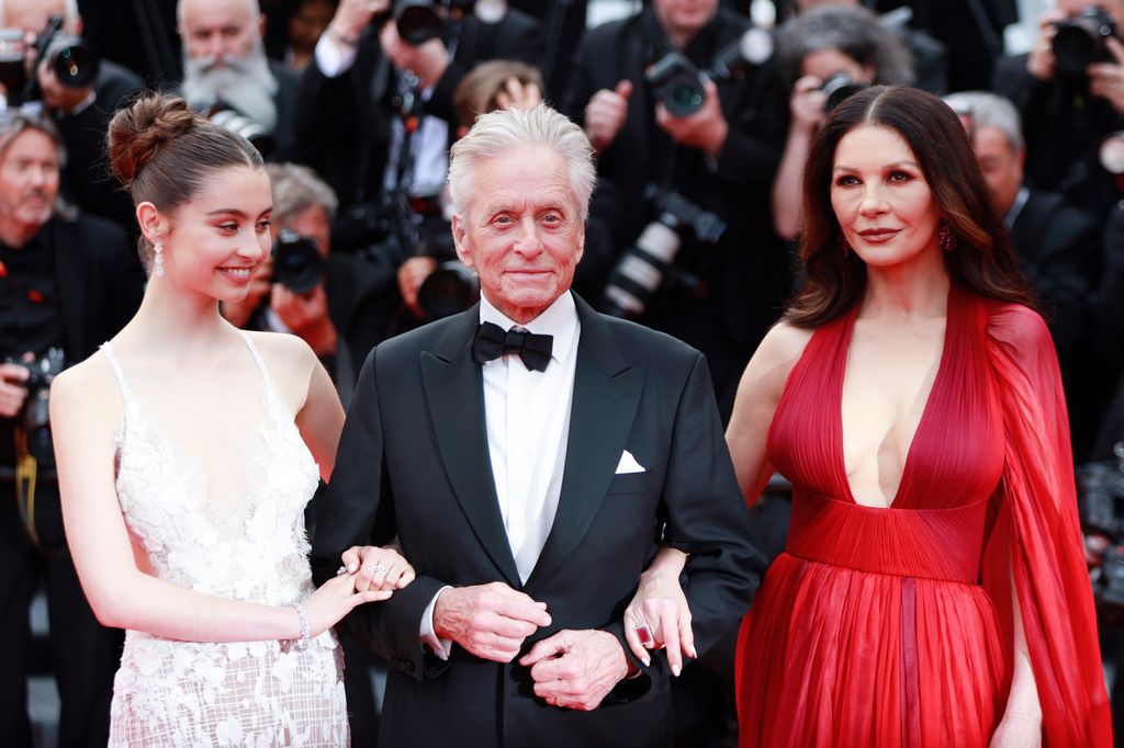 La hija de Catherine Zeta-Jones y Michael Douglas, Carys Zeta Douglas, está consolidando su estatus como parte de la realeza de Hollywood.