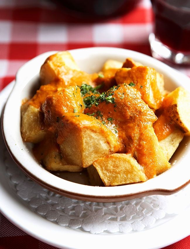 Patatas romesco